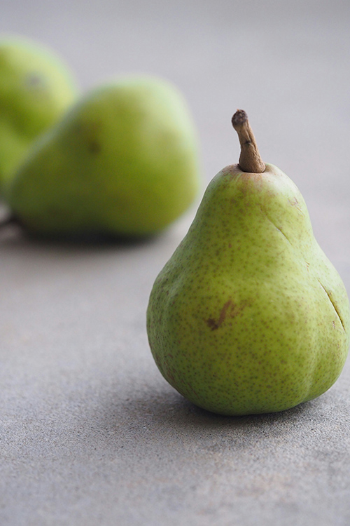 pears with good fiber content for a bedtime snack for diabetics